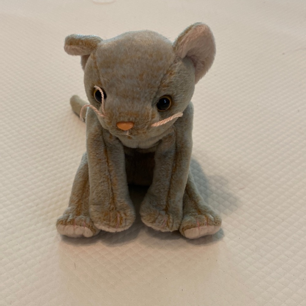 Ty Beanie Baby Gray Scat Cat Kitten Pink Nose Collectible Stuffed Animal Toy